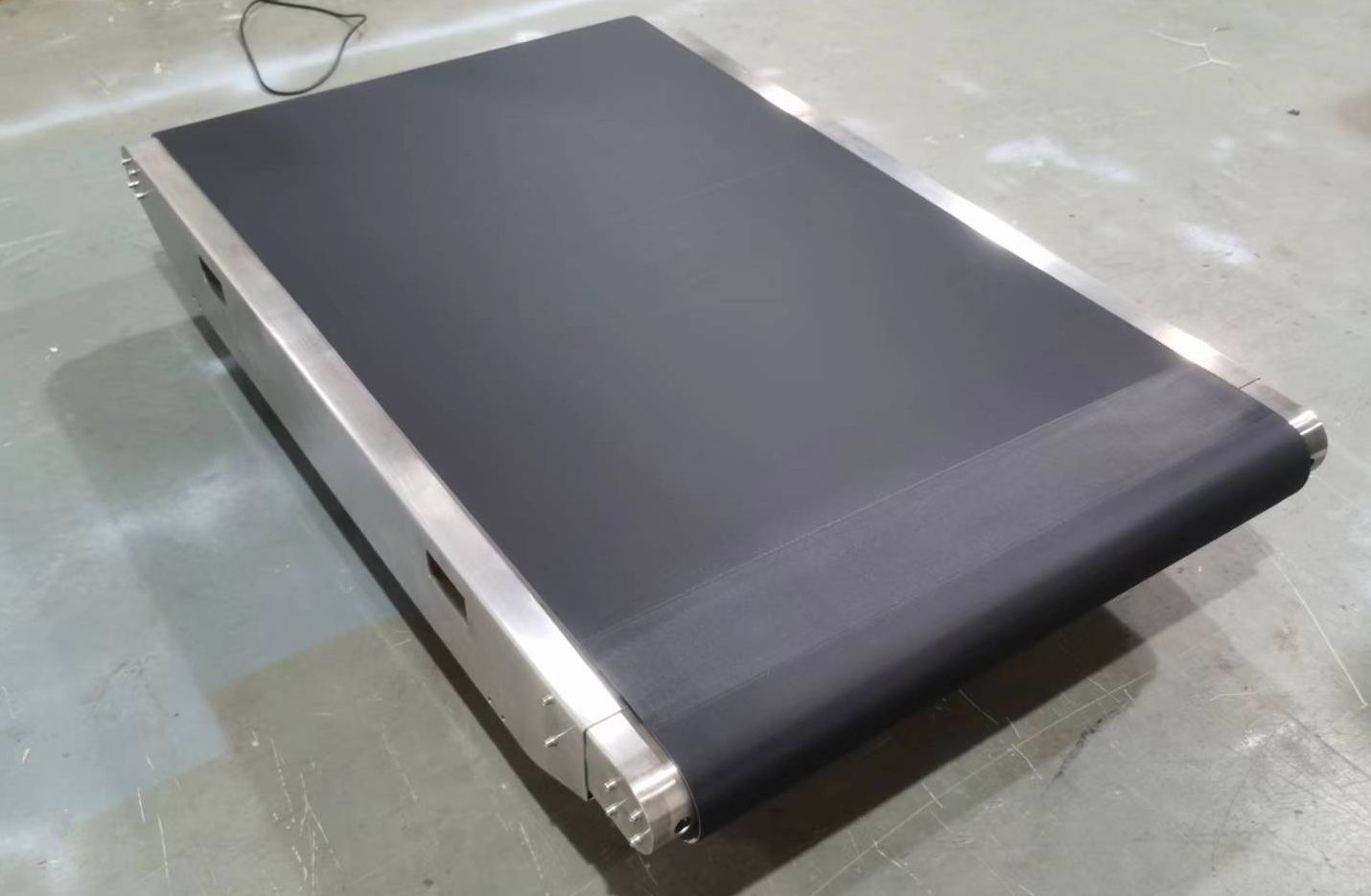 皮发动力接物架